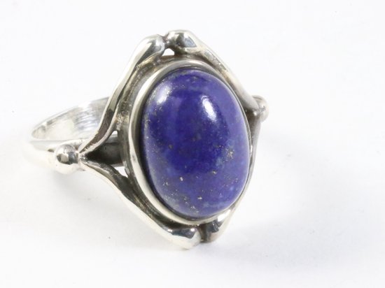 Bewerkte zilveren ring met lapis lazuli afbeelding 1