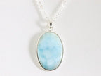 Grote ovale zilveren hanger met larimar aan ketting afbeelding 4