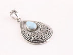 Bewerkte druppelvormige zilveren hanger met larimar afbeelding 2