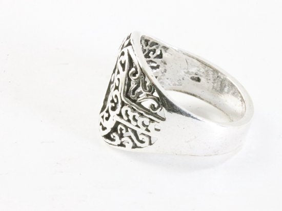 Opengewerkte zilveren ring afbeelding 2