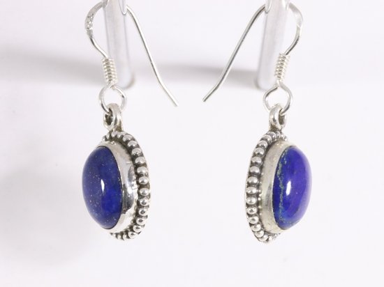 Bewerkte ovale zilveren oorbellen met lapis lazuli afbeelding 2