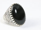 Zware bewerkte zilveren ring met onyx afbeelding 1