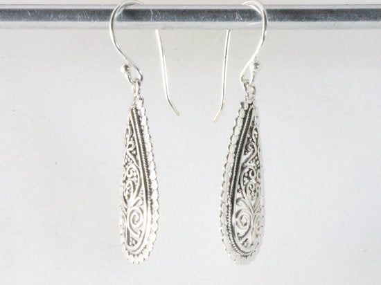 Traditionele zilveren filigrein oorbellen afbeelding 2