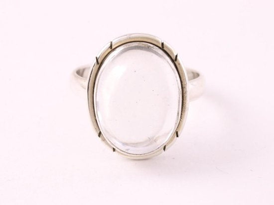 Ovale zilveren ring met bergkristal afbeelding 4