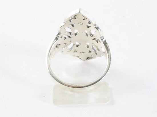 Langwerpige opengewerkte zilveren ring met marcasiet afbeelding 3