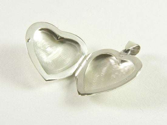 Bewerkt hartvormig zilveren medaillon voor twee foto's afbeelding 3