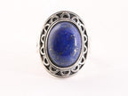 Bewerkte zilveren ring met lapis lazuli afbeelding 4
