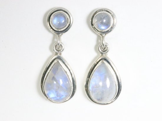 Zilveren oorstekers met regenboog maansteen afbeelding 3