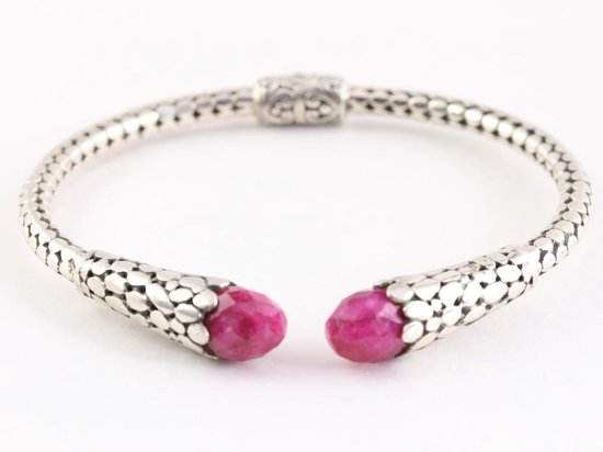 Traditionele bewerkte zilveren klemarmband met robijn afbeelding 1