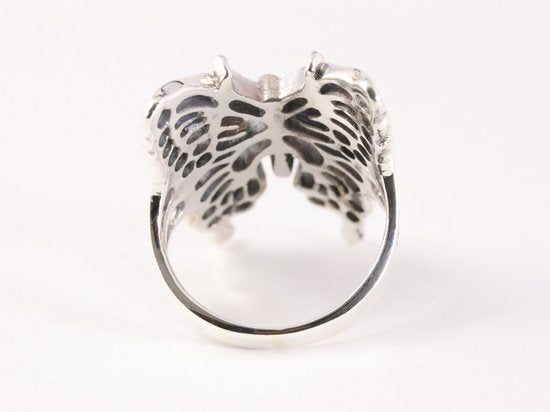 Opengewerkte zilveren vlinder ring afbeelding 3