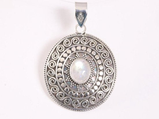 Traditionele bewerkte zilveren hanger met regenboog maansteen afbeelding 4