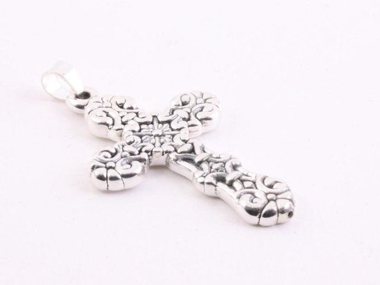 Fijn bewerkte zilveren kruishanger afbeelding 2