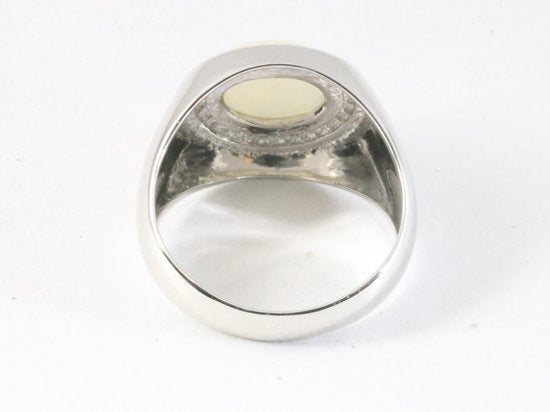 Hoogglans zilveren ring met Ethiopische opaal en witte topaas afbeelding 3