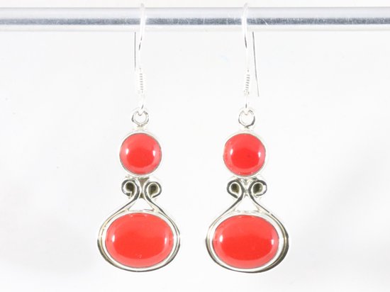 Zilveren oorbellen met rode koraal steen afbeelding 4