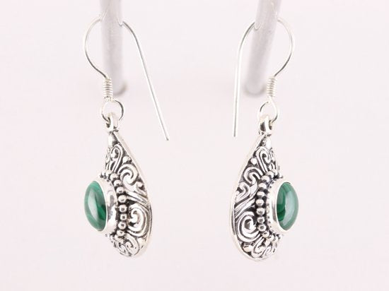 Opengewerkte zilveren oorbellen met malachiet afbeelding 2