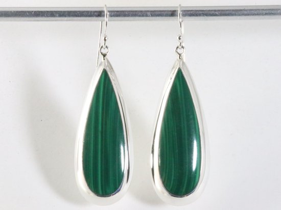 Grote druppelvormige zilveren oorbellen met malachiet afbeelding 3