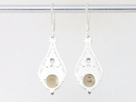 Opengewerkte zilveren oorbellen met parel afbeelding 2