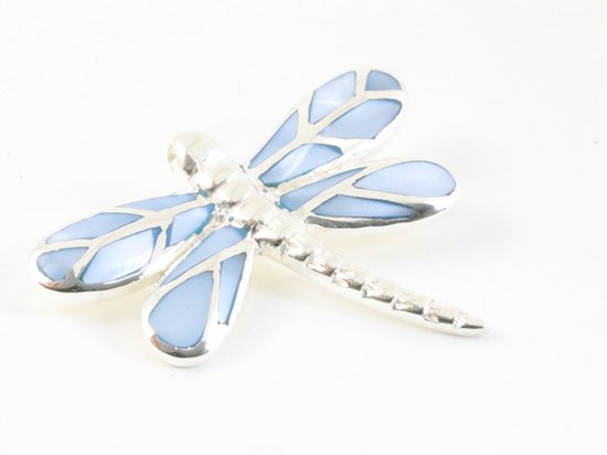 Zilveren libelle hanger met blauwe schelp aan ketting afbeelding 2