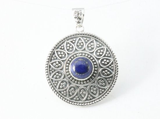 Ronde bewerkte zilveren hanger met lapis lazuli afbeelding 4