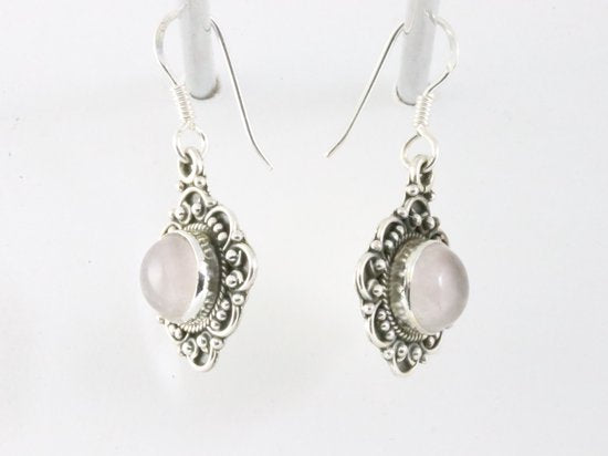 Bewerkte zilveren oorbellen met rozenkwarts afbeelding 2