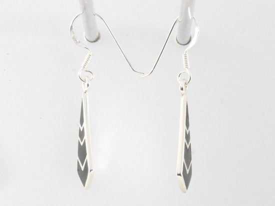 Fijne zilveren oorbellen met onyx afbeelding 2