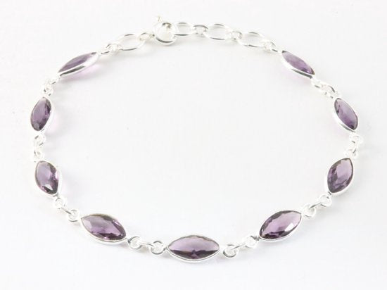 Fijne zilveren armband met amethist afbeelding 1