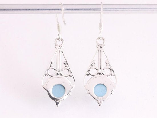 Opengewerkte zilveren oorbellen met blauwe chalcedoon afbeelding 3