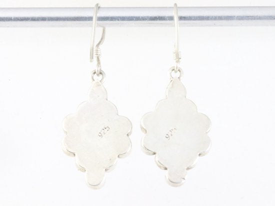 Traditionele bewerkte zilveren oorbellen met rode koraal steen afbeelding 3