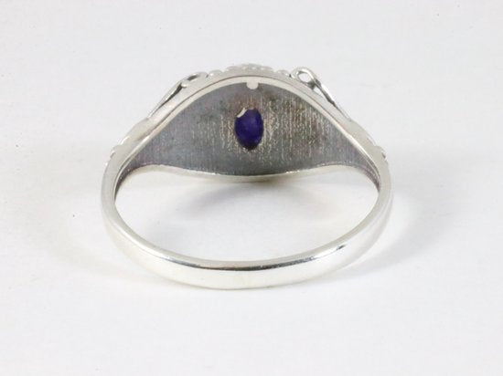 Fijne bewerkte zilveren ring met blauwe saffier afbeelding 3