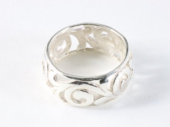 Brede opengewerkte zilveren ring afbeelding 2