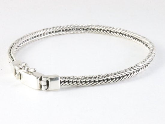 Zilveren armband met vossenstraat schakels en kliksluiting afbeelding 2