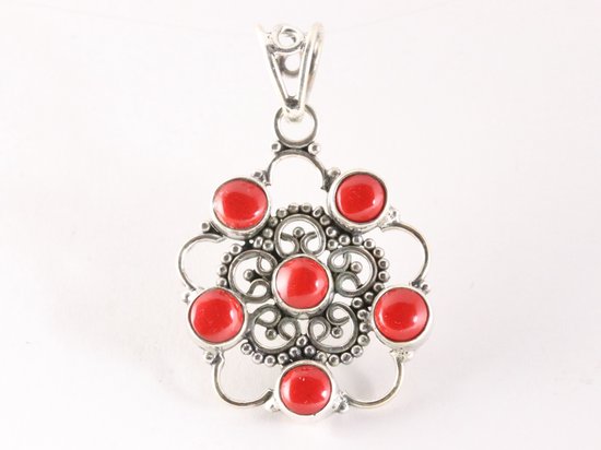 Opengewerkte zilveren hanger met rode koraal steen afbeelding 4
