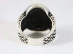 Zware bewerkte zilveren ring met onyx afbeelding 3