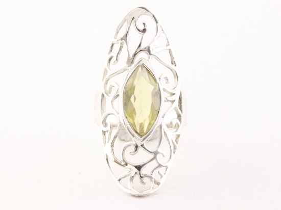 Langwerpige opengewerkte zilveren ring met lemonkwarts afbeelding 4