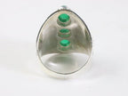 Zware bewerkte zilveren ring met 3 groene onyx stenen afbeelding 3