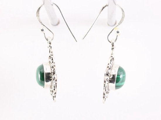 Bewerkte zilveren oorbellen met malachiet afbeelding 2