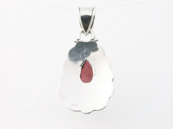 Traditionele bewerkte zilveren hanger met granaat afbeelding 3