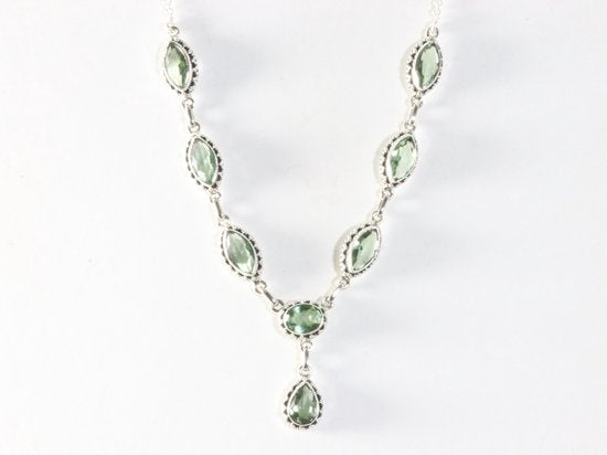 Bewerkte zilveren ketting met groene amethist afbeelding 3