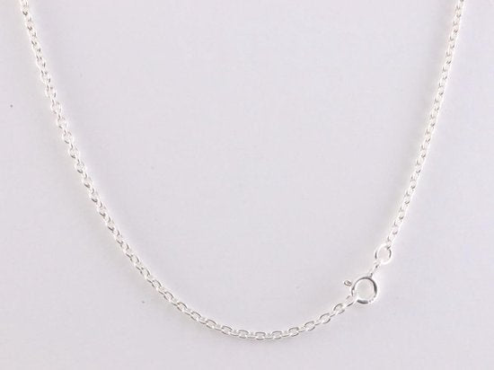 Opengewerkte zilveren hanger met labradoriet aan ketting afbeelding 5