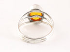 Opengewerkte zilveren ring met amber afbeelding 3
