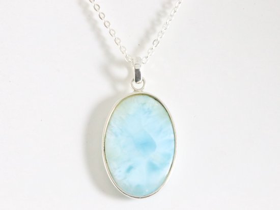 Grote ovale zilveren hanger met larimar aan ketting afbeelding 3
