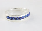 Fijne hoogglans zilveren ring met blauwe saffier afbeelding 1