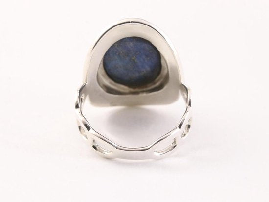 Bewerkte zilveren ring met lapis lazuli afbeelding 3