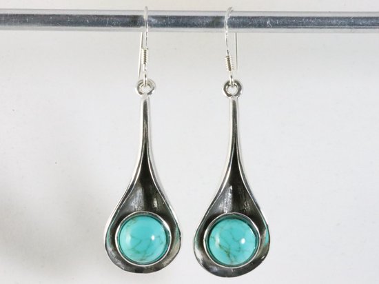 Lange druppelvormige zilveren oorbellen met turkoois afbeelding 4
