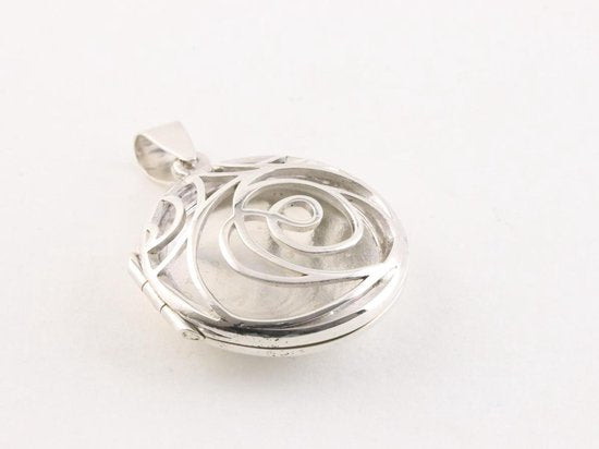 Rond opengewerkt zilveren medaillon afbeelding 2