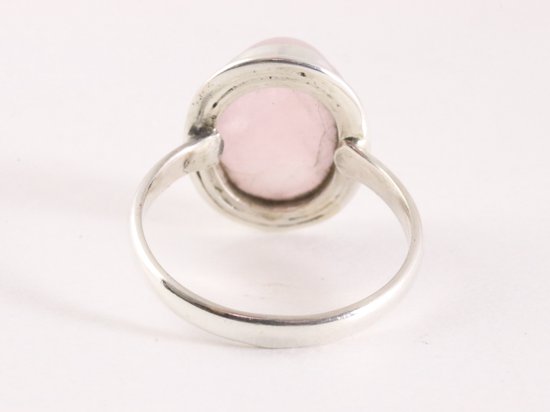 Ovale zilveren ring met rozenkwarts afbeelding 3
