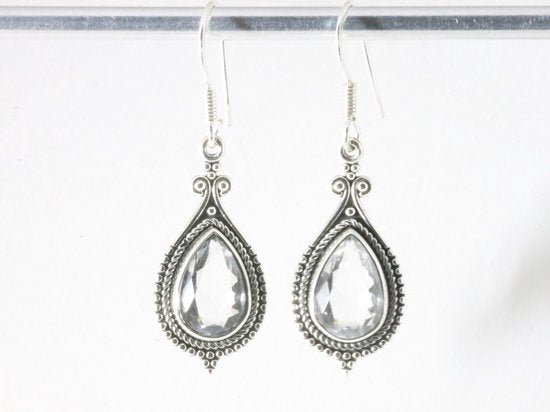 Bewerkte zilveren oorbellen met bergkristal afbeelding 4