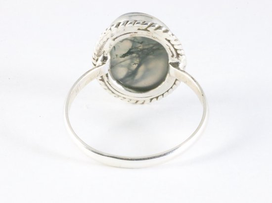 Bewerkte ovale zilveren ring met mosagaat afbeelding 3