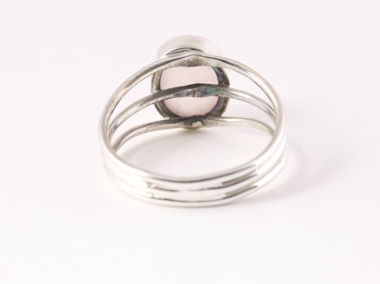 Opengewerkte zilveren ring met rozenkwarts afbeelding 3