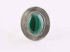 Bewerkte ovale zilveren ring met malachiet afbeelding 4
